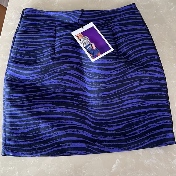 Andamane Mini Skirt - SMALL animal print - Picture 2 of 5